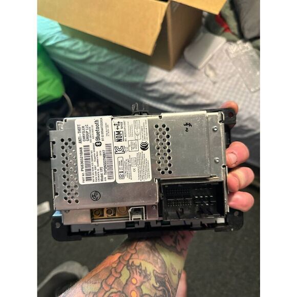 Stock Radio Head - Picture 2 of 3